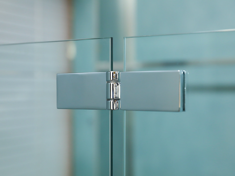 LD Pivot duschkabin i krom aluminiumprofil LD Pivot duschkabin i krom aluminiumprofil