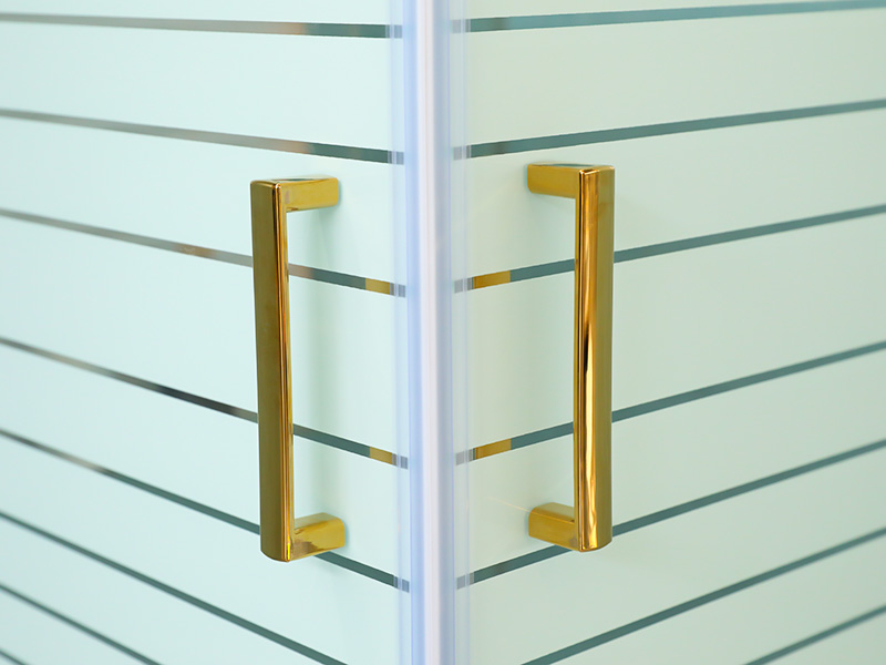 SQUARE skjutduschkabinett, klart härdat glas med tryck, guldaluminiumprofil, handtag med dubbla hål, med bricka SQUARE skjutduschkabinett, klart härdat glas med tryck, guldaluminiumprofil, handtag med dubbla hål, med bricka