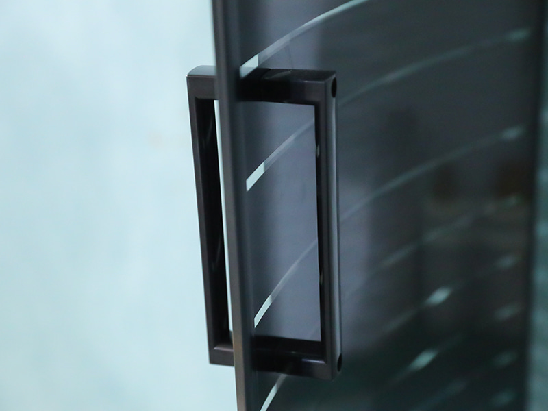 SE Svart aluminiumstomme Skjutdusch av härdat glas SE Svart aluminiumstomme Skjutdusch av härdat glas