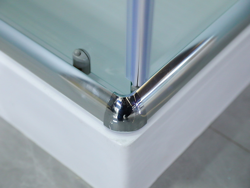 RE Krom Aluminiumram Härdat glas Fyrkantigt skjutduschkabinett med bricka RE Krom Aluminiumram Härdat glas Fyrkantigt skjutduschkabinett med bricka