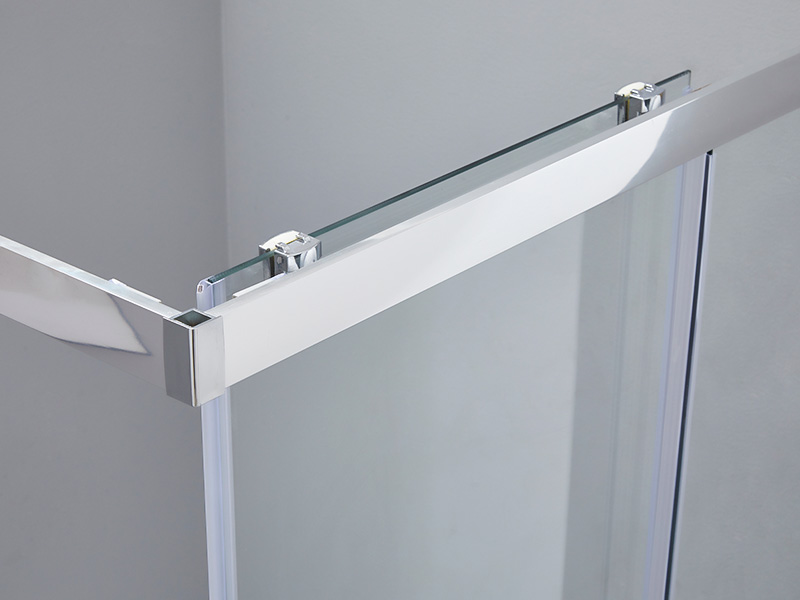 SQ Klart härdat glas badrum med skjutbar duschvägg, med bricka SQ Klart härdat glas badrum med skjutbar duschvägg, med bricka